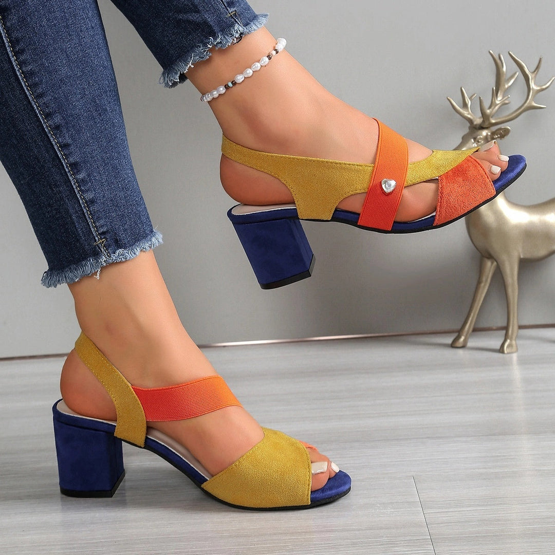 Elara | Cross Strap Comfort Hakken